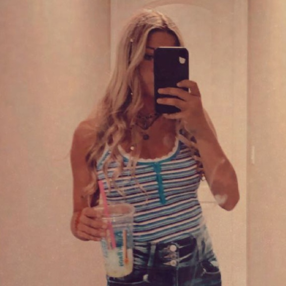 Meet your Posher, Kalie